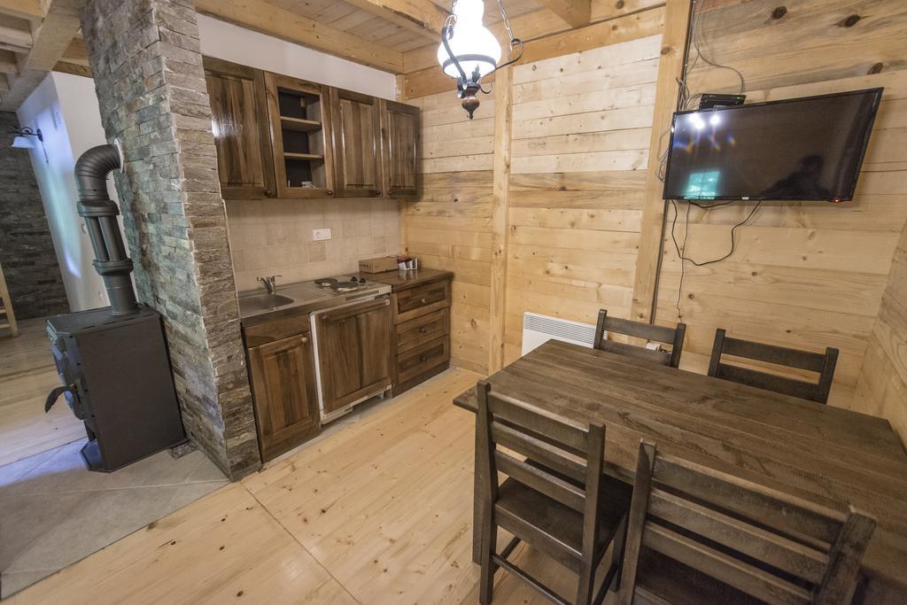 Gradacka Banja Brvnare Apartment Gradac  Exterior photo